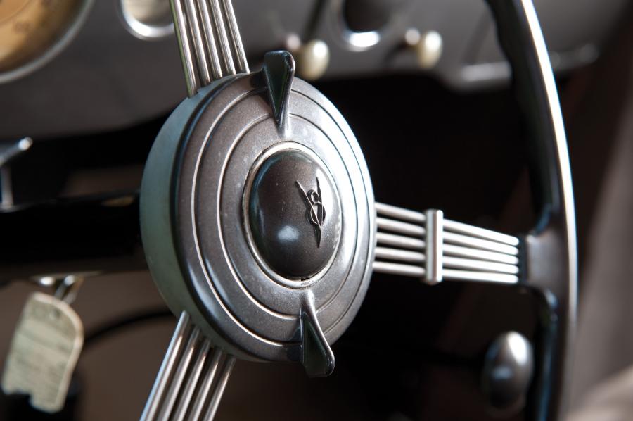  Ford DeLuxe 3-Window Coupe 1936 года  (фото 4 из 21)